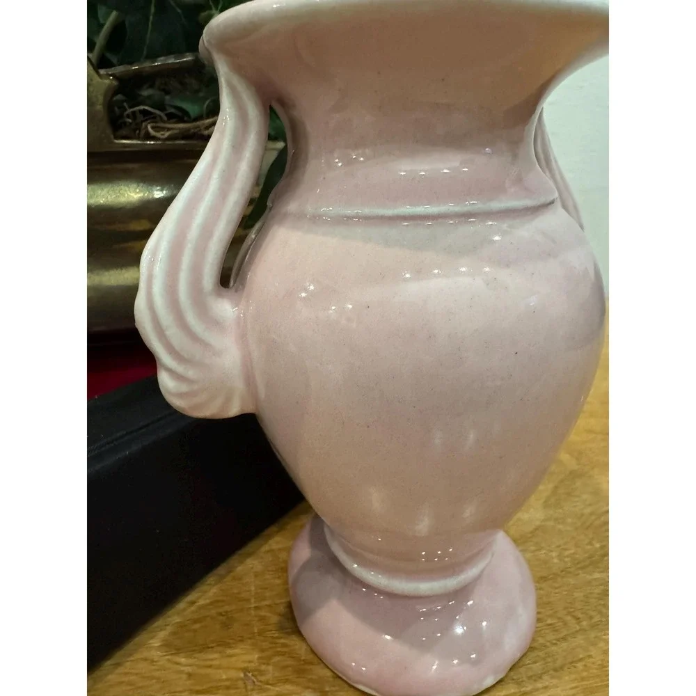 Vintage‎ NILOAK Pottery Winged Victory Vase 6